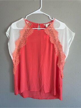 Coral lace blouse - size S